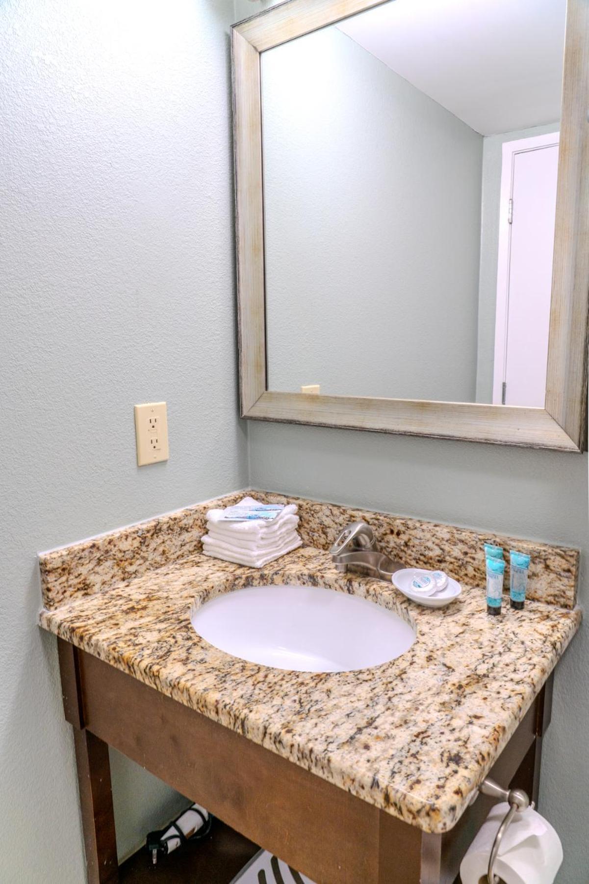 Oceanfront 1Br Suite! Perfect For 8 Guests!- Pinnacle Tower 1456 Μιρτλ Μπιτς Εξωτερικό φωτογραφία